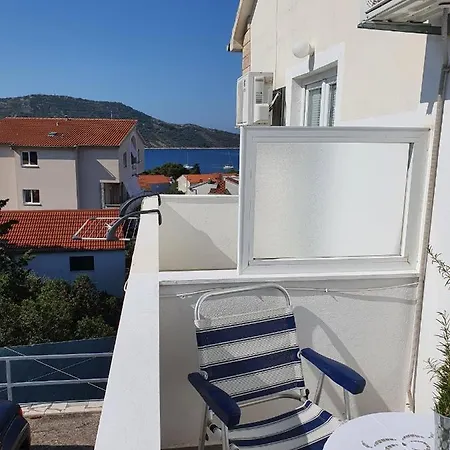 Villa Ilona Primosten Exterior photo